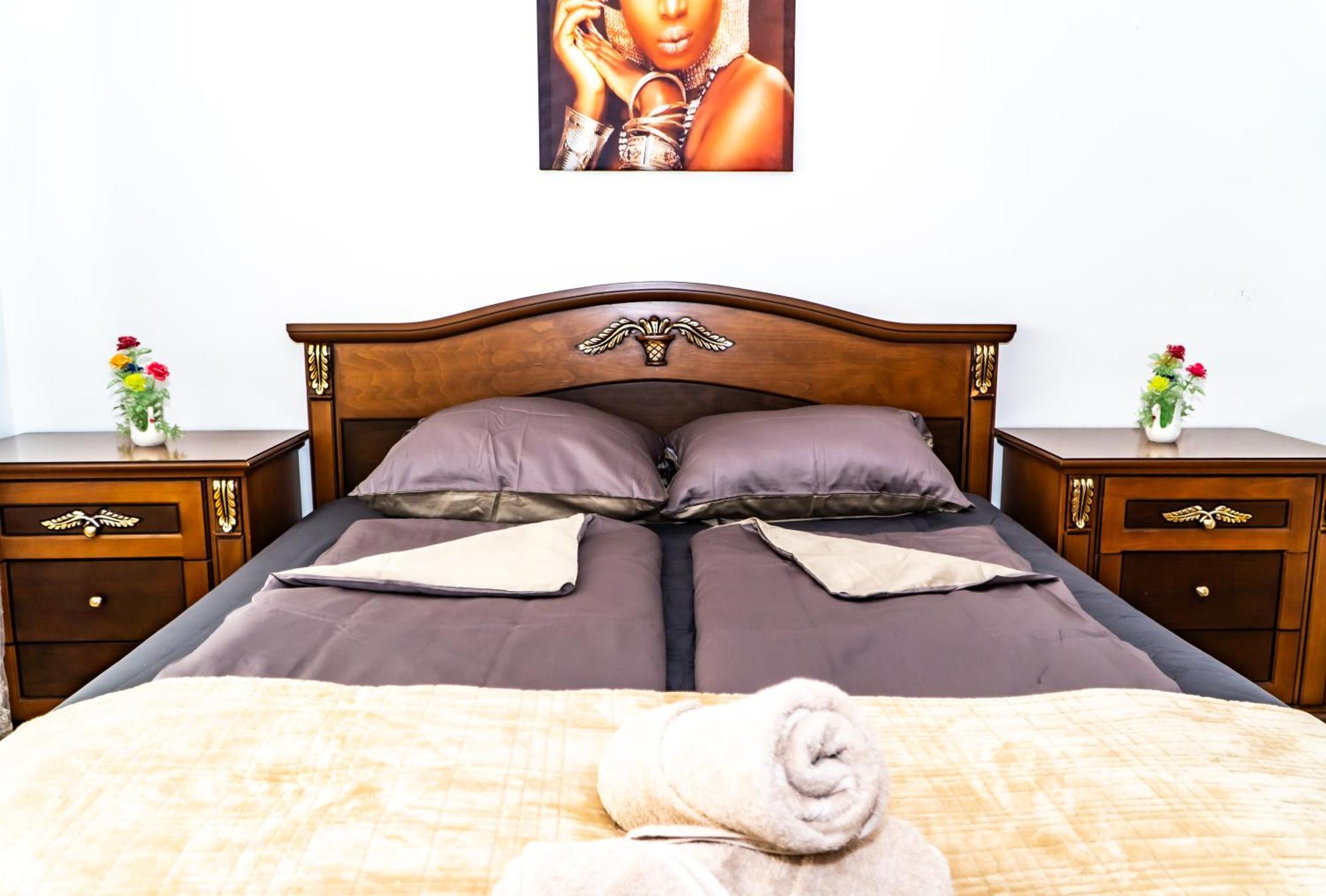 Spacious 5 Minutes To Wiener Stadthalle Apartment *